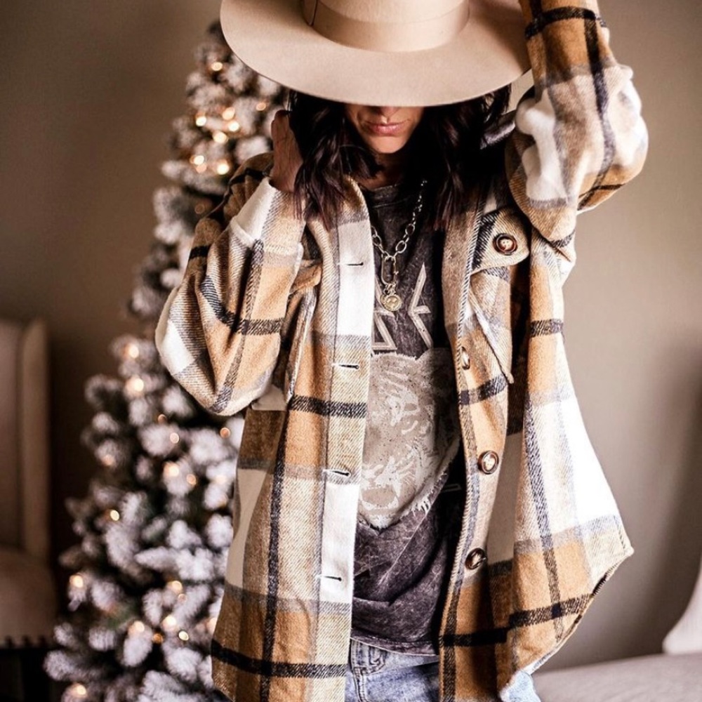 New Plaid Oversized Flannel Shirt Jacket Shacket - Picture 2 of 7